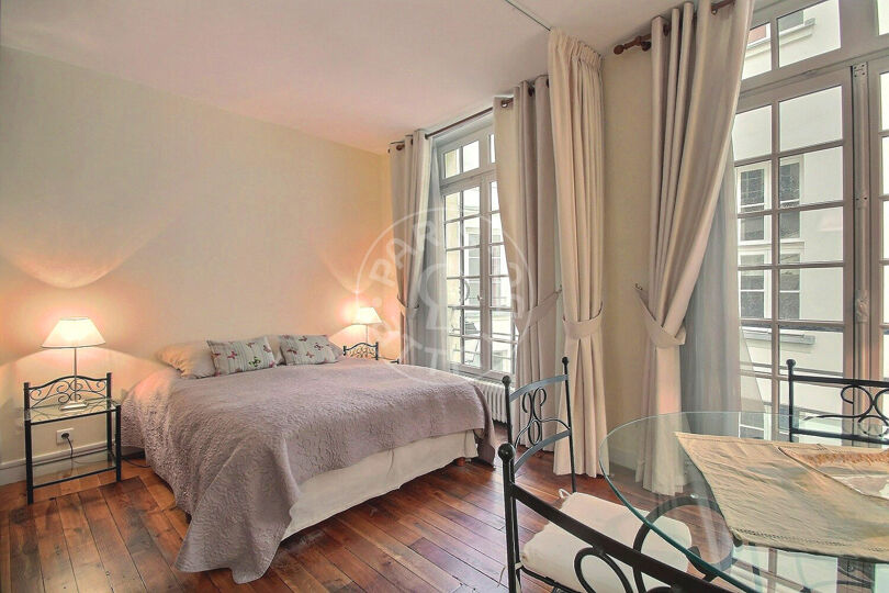 Möblierte Alkovenwohnung - Paris 75006 - 8904