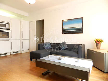 Living room Furnished apartment - 55m²  - 2 bedrooms - Bourse - Paris