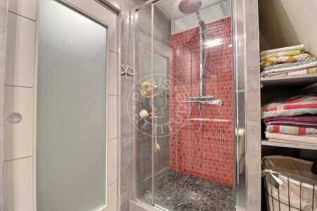 Casa de banho Duplex mobilado - 86m²  - 2 quartos - Panthéon / Sorbonne - Paris