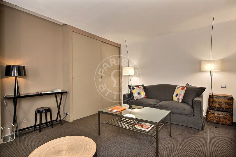 Furnished studio - Paris 75008 - 8956