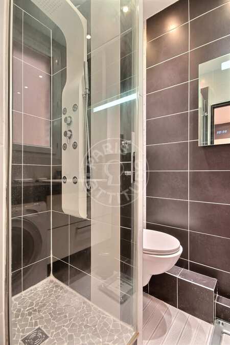 Casa de banho Quitinete mobilado - 20m²  - Place d'Italie - Paris