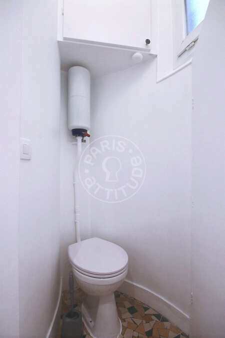 Toilettes Appartement meublé - 32m² - 1 chambre - Trocadéro - Paris