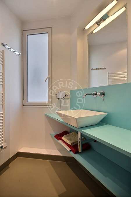 Salle de bain Appartement meublé - 50m²  - 1 chambre - Neuilly-sur-Seine