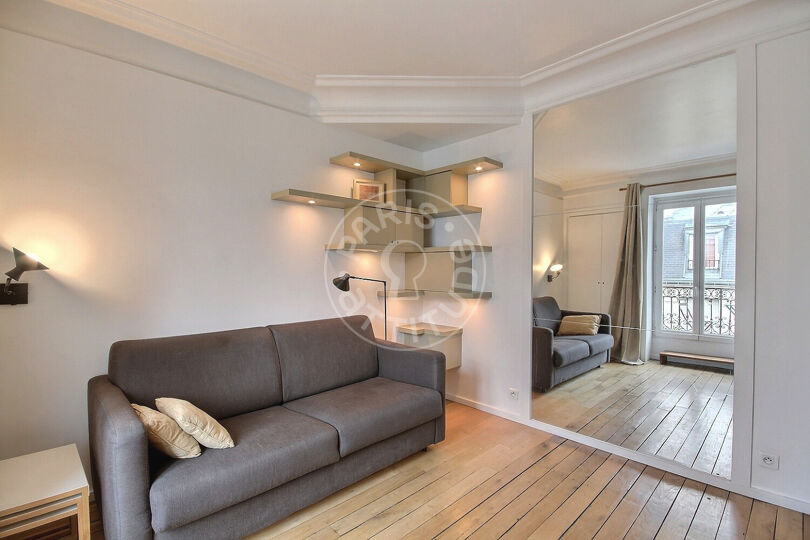 Estudio amueblado - París 75009 - 8994