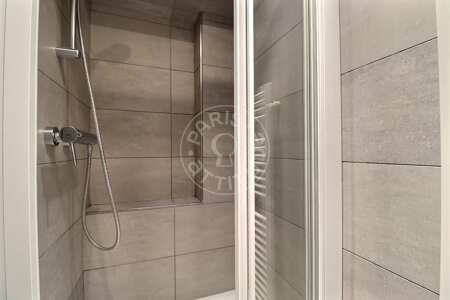 Bagno Appartamento arredato - 35m²  - 1 locale - Daumesnil - Parigi