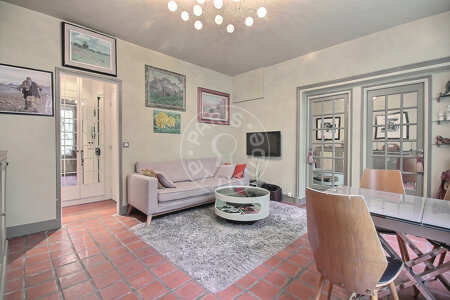 Salotto Appartamento arredato - 59m²  - 2 locali - Place de Clichy - Parigi