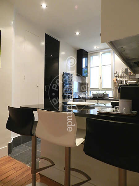 Küche Möblierte wohnung - 80m²  - 1 Zimmer - Port Royal / Raspail - Paris