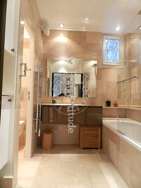 Badezimmer Möblierte wohnung - 80m²  - 1 Zimmer - Port Royal / Raspail - Paris