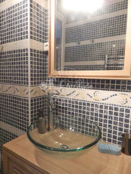 Bathroom Furnished apartment - 36m²  - 1 bedroom - Invalides - Paris