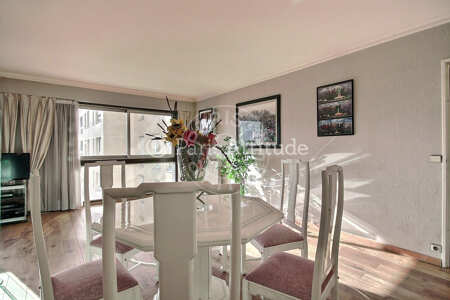 Salle à manger Appartement meublé - 70m²  - 1 chambre - Bercy - Paris