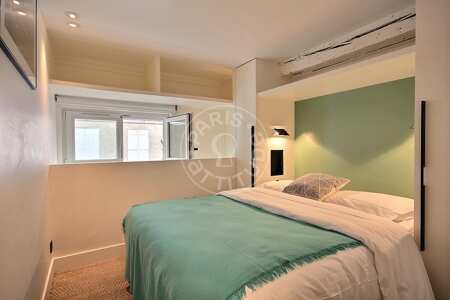 Bedroom Furnished duplex - 50m²  - 2 bedrooms - Musée Picasso - Paris