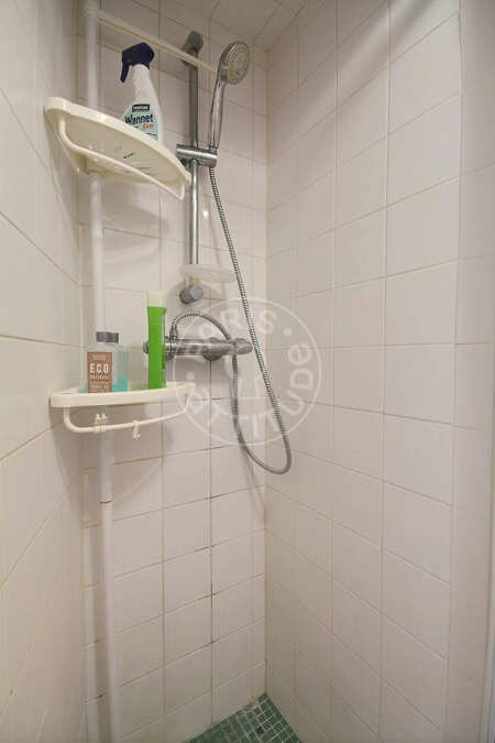 Bagno Mansardato arredato - 23m²  - Poissonnière - Parigi
