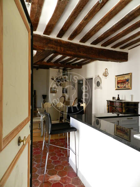 Entrance Furnished apartment - 71m²  - 2 bedrooms - Ile Saint-Louis - Paris
