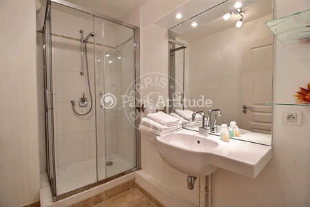 Casa de banho Apartamento mobilado - 52m²  - 1 quarto - Temple - Paris