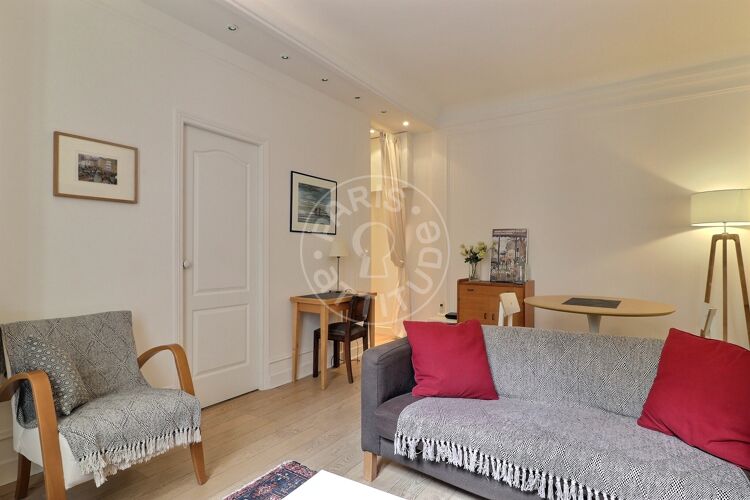 Sala - 1 quarto mobiliado - Paris 75009 - 9249