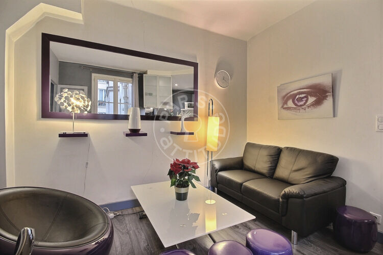 Salotto - 1 locale arredato - Parigi 75011 - 9309