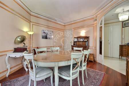 Dining room Furnished apartment - 135m²  - 3 bedrooms - La Muette / Bois de Boulogne - Paris
