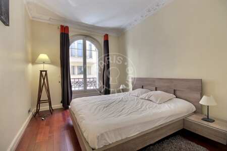 Bedroom Furnished apartment - 135m²  - 3 bedrooms - La Muette / Bois de Boulogne - Paris