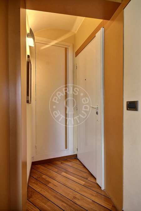 Entrada Piso amueblado - 45m²  - 1 dormitorio - Wagram - París