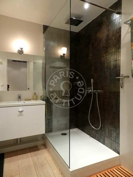 Casa de banho Apartamento mobilado - 50m²  - 1 quarto - Ecole Militaire / Unesco / Duroc - Paris