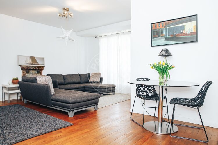 Living room - Furnished 2 bedrooms - Paris 75003 - 9498