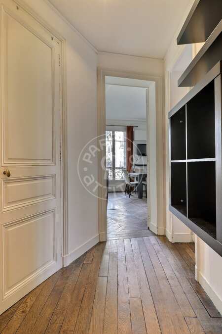 Eingangsbereich Möblierte wohnung - 55m²  - 2 Zimmer - Jules Joffrin - Mairie du 18ème - Paris