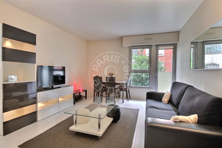 Salon - Studio meublé - Paris 75015 - 9574