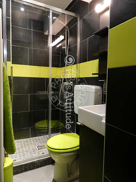 Salle de bain Studio meublé - 24m²  - Belleville - Paris