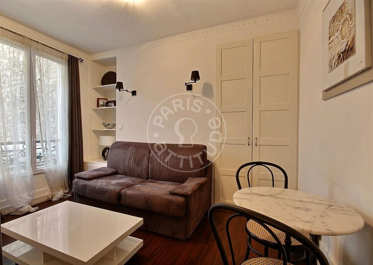 Salon - Studio meublé - Paris 75007 - 9601