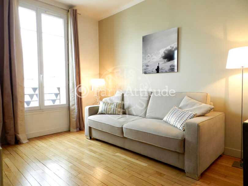 Furnished studio - Paris 75008 - 9609
