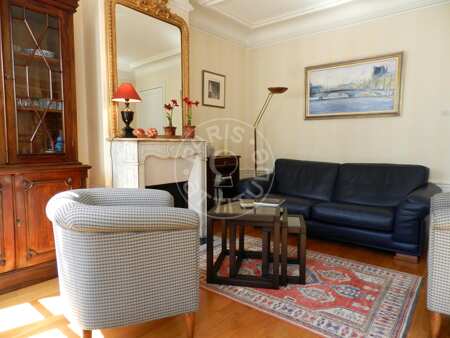 Salotto Appartamento arredato - 75.56m²  - 2 locali - Ecole Militaire / Unesco / Duroc - Parigi
