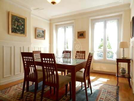 Sala da pranzo Appartamento arredato - 75.56m²  - 2 locali - Ecole Militaire / Unesco / Duroc - Parigi