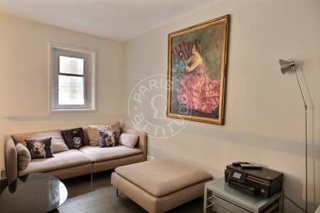 Toilet Furnished duplex - 165m²  - 4 bedrooms - Pereire - Paris