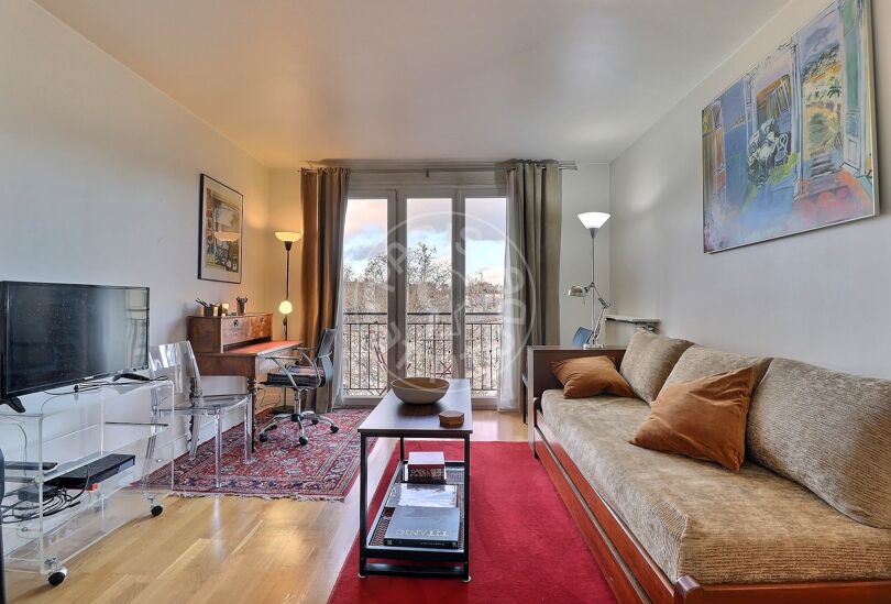 Furnished studio - Paris 75010 - 9655