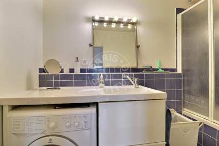 Bathroom Furnished studio - 32m²  - Gare de l'Est / Gare du Nord - Paris