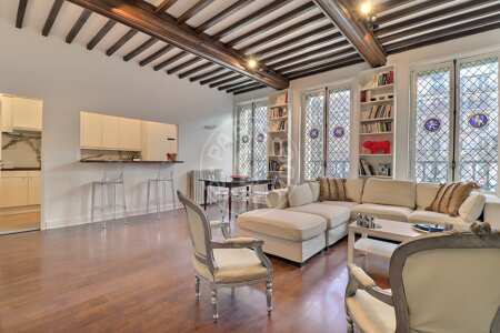 Salon Appartement meublé - 105m²  - 3 chambres - Musée Picasso - Paris