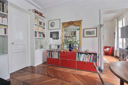 Dining room Furnished apartment - 67m²  - 1 bedroom - Jardin du Luxembourg - Paris
