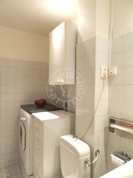 Bathroom Furnished apartment - 75m²  - 2 bedrooms - Saint-Germain - Paris