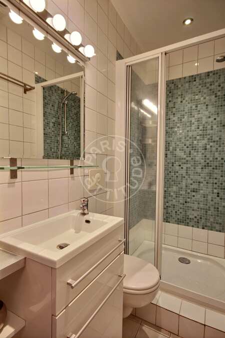 Badezimmer Möblierte wohnung - 50m² - 1 Zimmer - Alésia - Paris