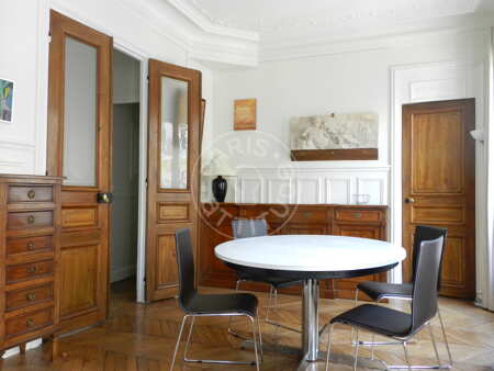 Dining room Furnished apartment - 105m²  - 2 bedrooms - Montorgueil - Paris