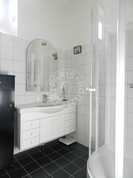 Bathroom Furnished apartment - 105m²  - 2 bedrooms - Montorgueil - Paris