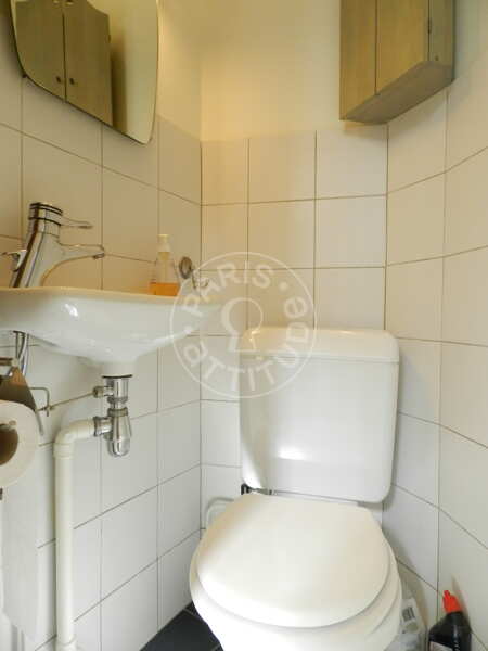 Toilet Furnished apartment - 105m²  - 2 bedrooms - Montorgueil - Paris