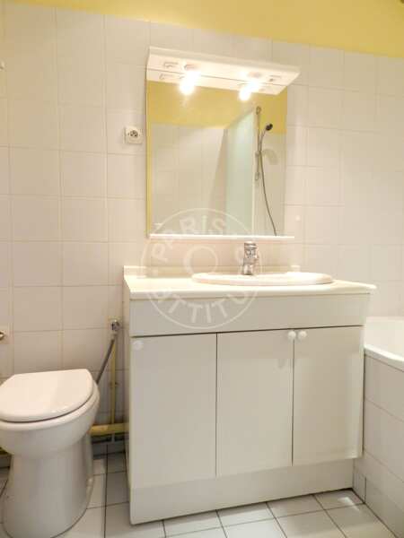 Badezimmer Möblierte wohnung - 41m²  - 1 Zimmer - Wagram - Paris