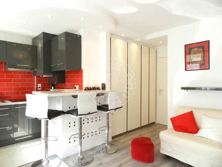 Sala Quitinete mobilado - 23m²  - Neuilly-sur-Seine