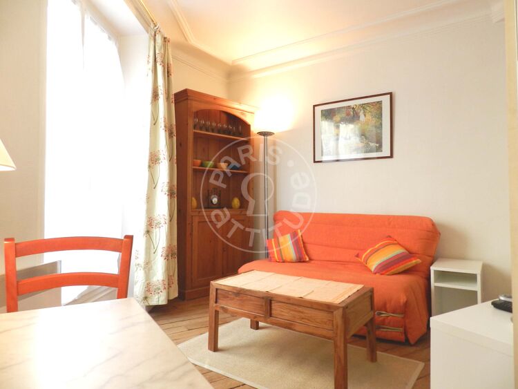 Salotto - 1 locale arredato - Parigi 75012 - 9858