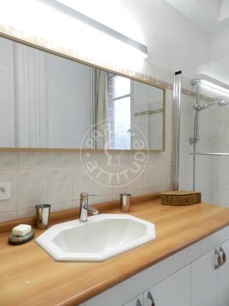 Bathroom Furnished apartment - 58m²  - 1 bedroom - Boulogne-Billancourt