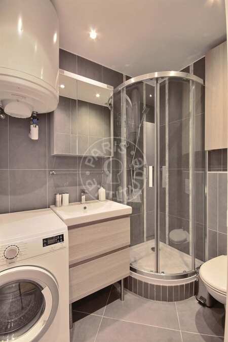 Salle de bain Studio meublé - 27m²  - Bastille - Paris