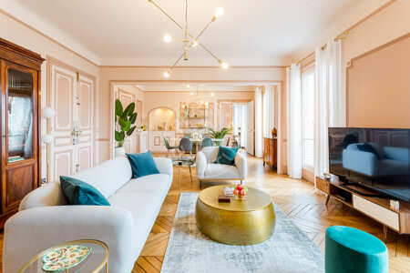 Living room Furnished apartment - 170m²  - 3 bedrooms - Saint-Lazare - Paris