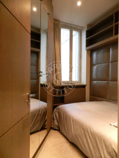 Quarto Apartamento mobilado - 40m²  - 1 quarto - Jasmin / Mozart - Paris