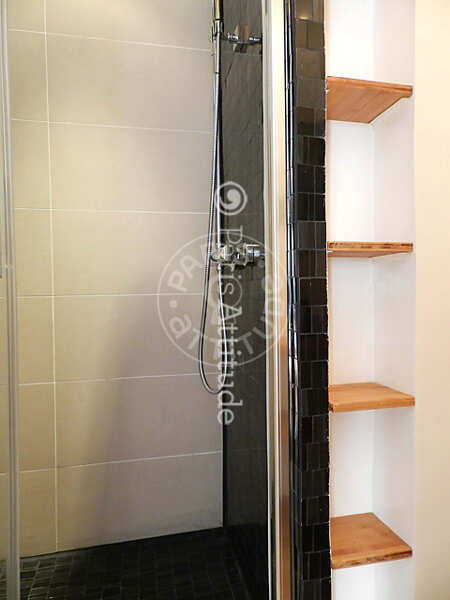 Casa de banho Apartamento mobilado - 36m² - 1 quarto - Montmartre / Place des Abbesses - Paris